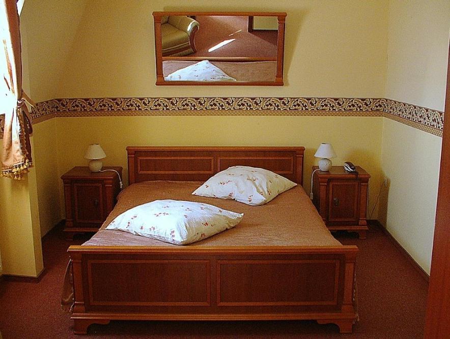 أوبولي Hotel Regius الغرفة الصورة