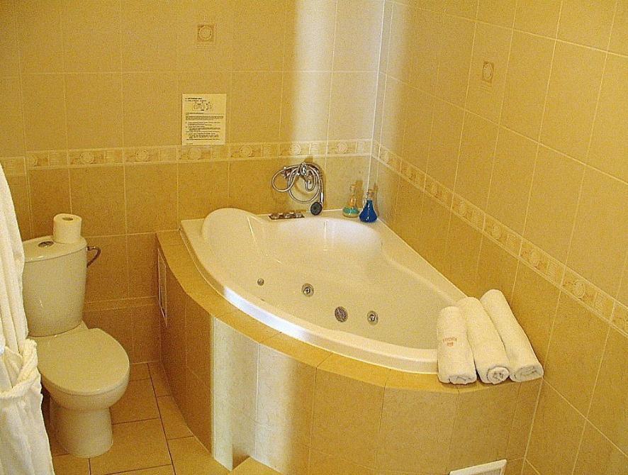أوبولي Hotel Regius الغرفة الصورة