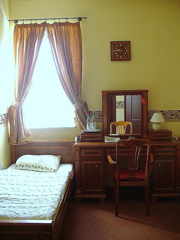 أوبولي Hotel Regius الغرفة الصورة