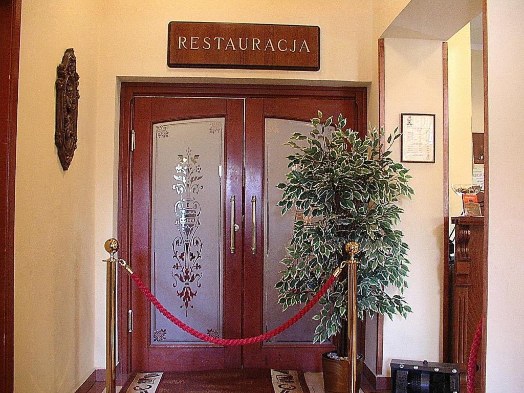 أوبولي Hotel Regius المظهر الخارجي الصورة