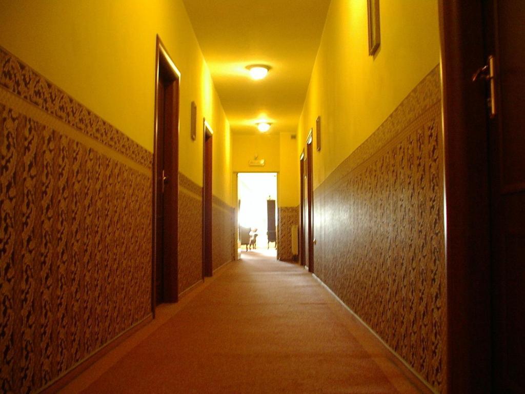 أوبولي Hotel Regius المظهر الخارجي الصورة