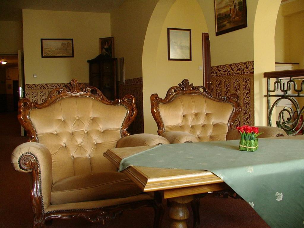أوبولي Hotel Regius المظهر الخارجي الصورة